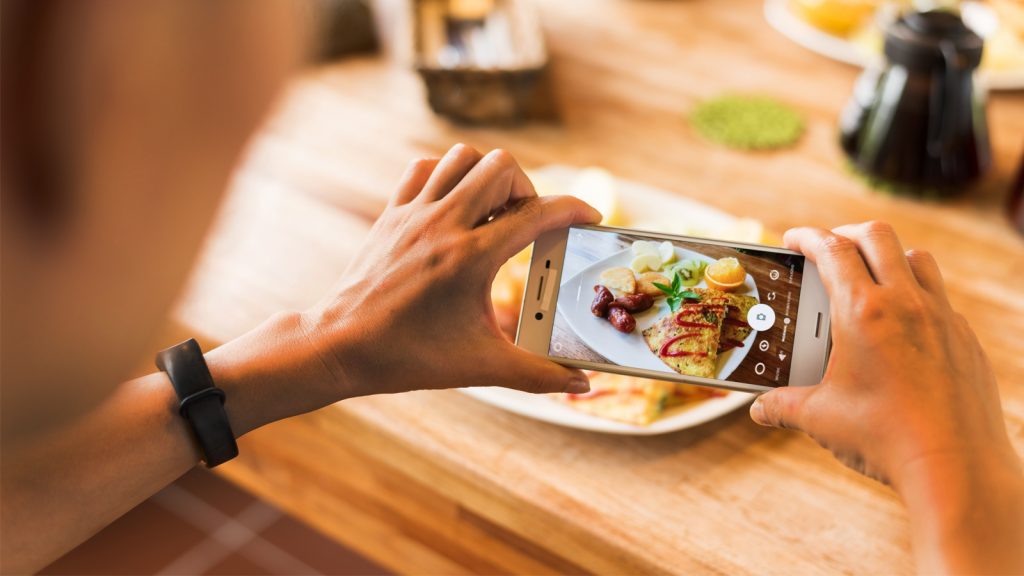 Food in the times of Social Media Blog Cover